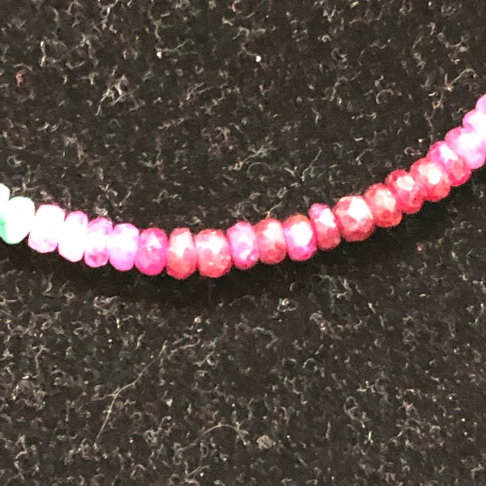 100 karats sapphire RAINBOW - Picture 2 of 8